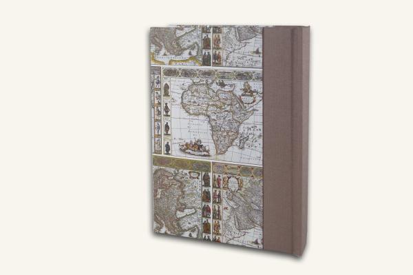 Notebook DIN format, linen spine brown